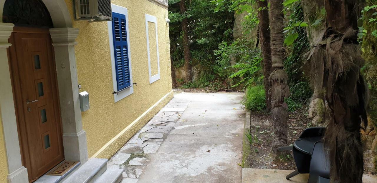 Apartment Kaza In Center, With Terrace, Private Parking, Step To The Sea Opatija Exterior foto